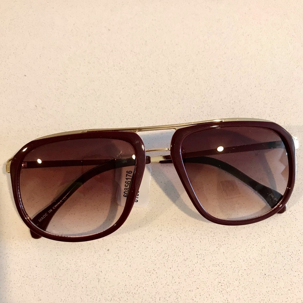 Brand new FREE PEOPLE Black Cherry Aviator sunnies